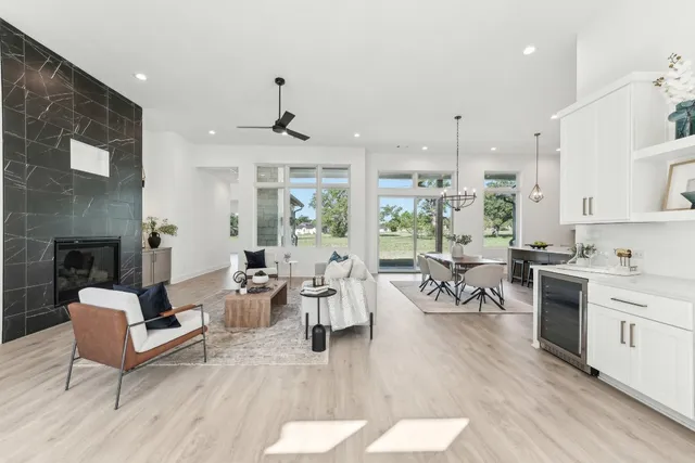 $1,120,000 | 116 Mitchell Creek Drive, Horseshoe Bay, TX 78657