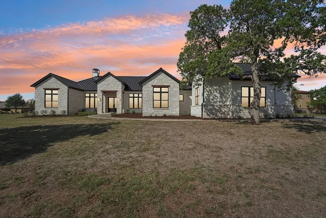 $1,120,000 | 116 Mitchell Creek Drive, Horseshoe Bay, TX 78657