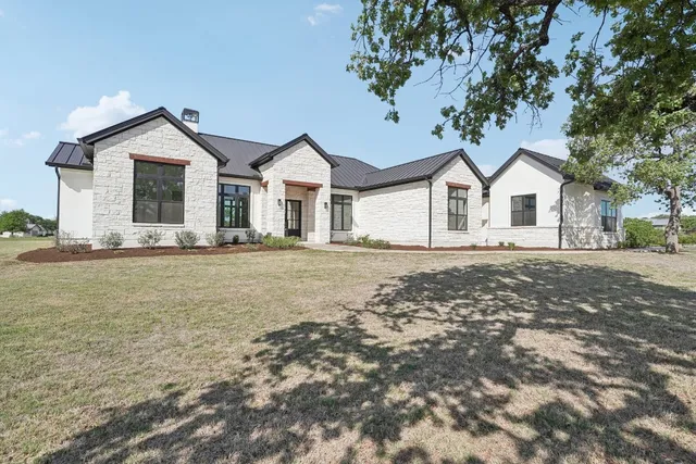 $1,120,000 | 116 Mitchell Creek Drive, Horseshoe Bay, TX 78657