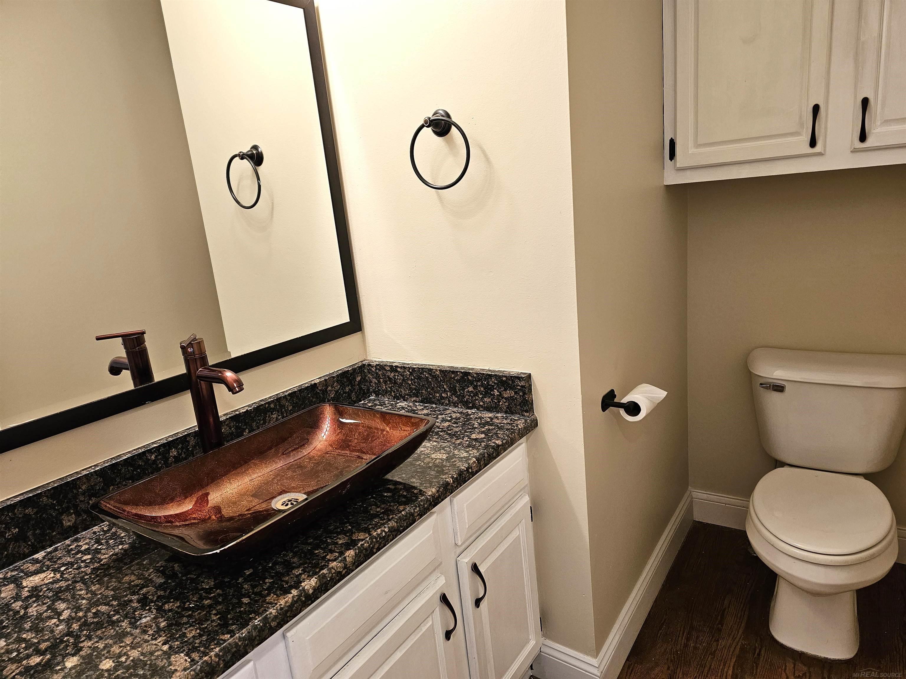 2191 Crystal Drive Rochester, MI 48309 - Photo 13 of 63 50125379-12.JPG