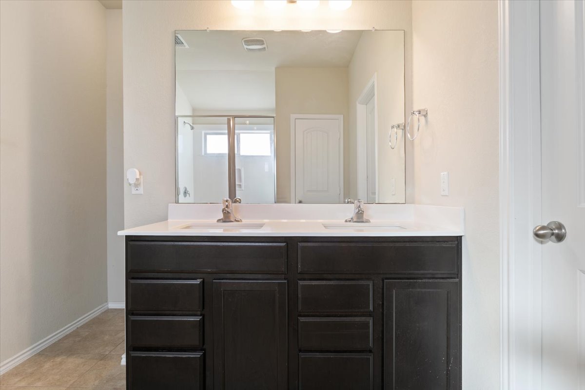 829 Ibis Falls Loop Jarrell, TX 76537 - Photo 18 of 26