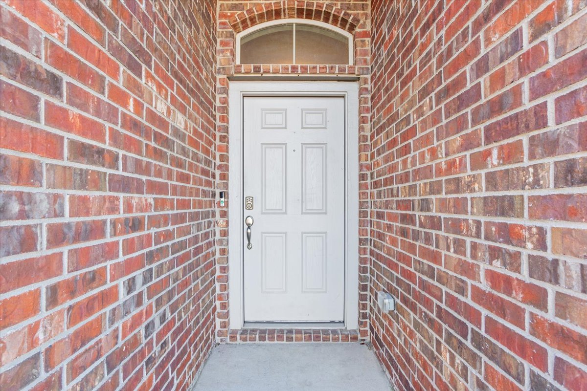 829 Ibis Falls Loop Jarrell, TX 76537 - Photo 5 of 26