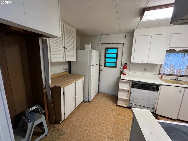 $3,500 | 5355 River Road North, Unit 78, Keizer, OR 97303