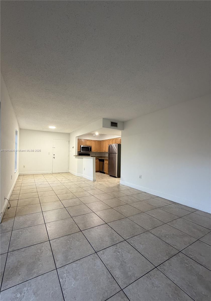 5112 Northwest 79th Avenue, Unit 304 Doral, FL 33166 - Photo 6 of 15