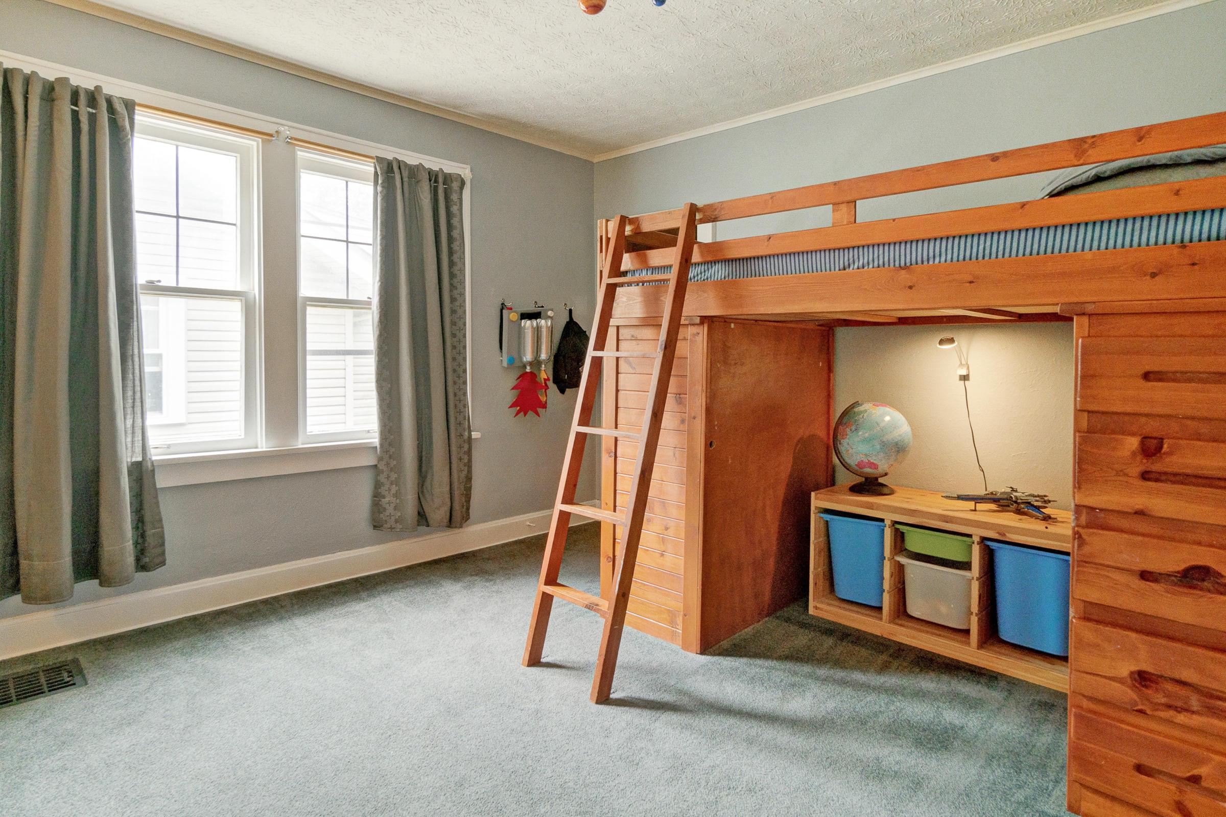 795 South Cassingham Road Columbus, OH 43209 - Photo 20 of 34