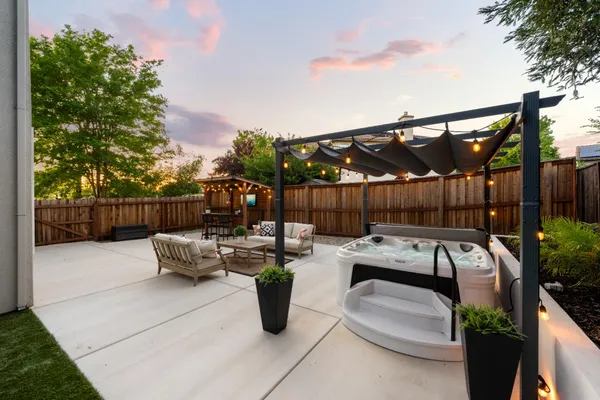 $1,200,000 | 6406 Cosmos Court, Rocklin, CA 95677