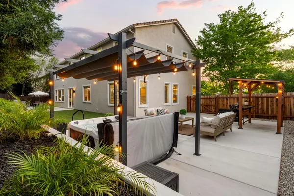 $1,200,000 | 6406 Cosmos Court, Rocklin, CA 95677