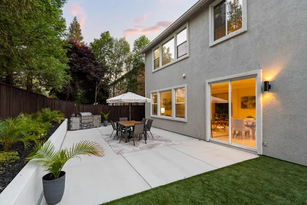 $1,200,000 | 6406 Cosmos Court, Rocklin, CA 95677