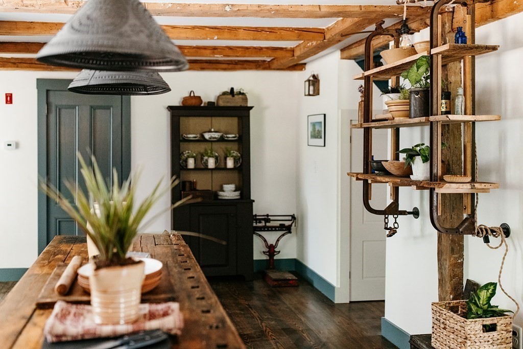 21 Crescent Plympton Ma Plympton, MA 02367 - Photo 8 of 42