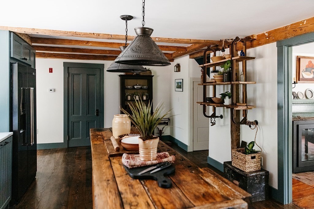 21 Crescent Plympton Ma Plympton, MA 02367 - Photo 9 of 42