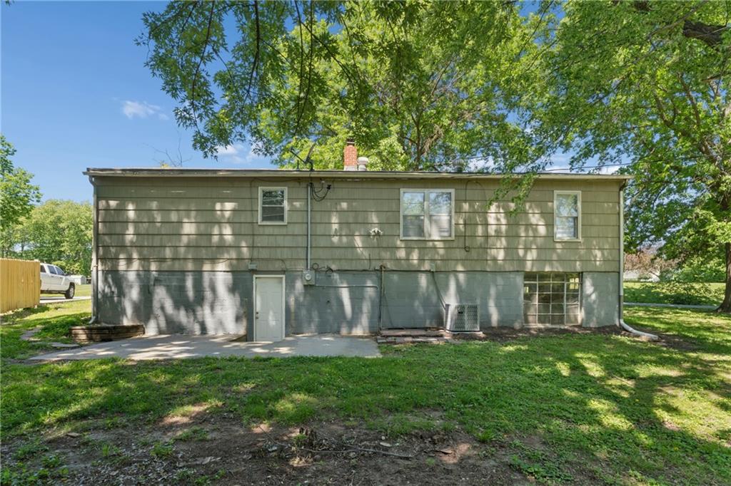 5809 Ralston Avenue Raytown, MO 64133 - Photo 39 of 43