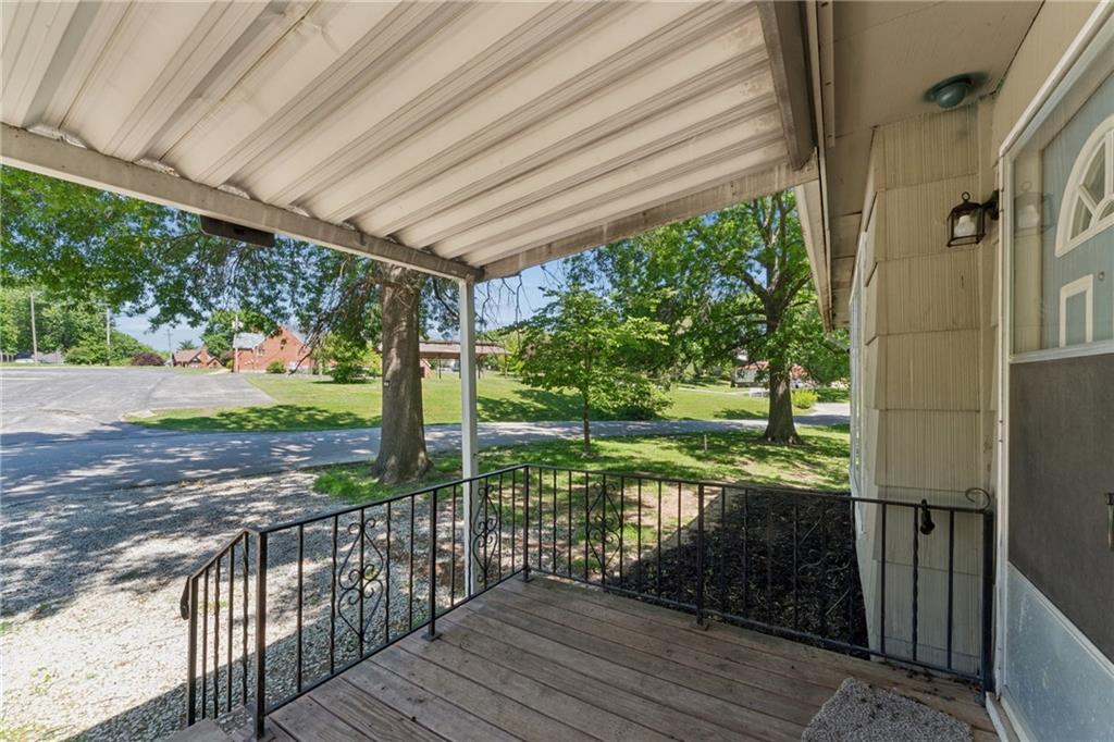 5809 Ralston Avenue Raytown, MO 64133 - Photo 5 of 43