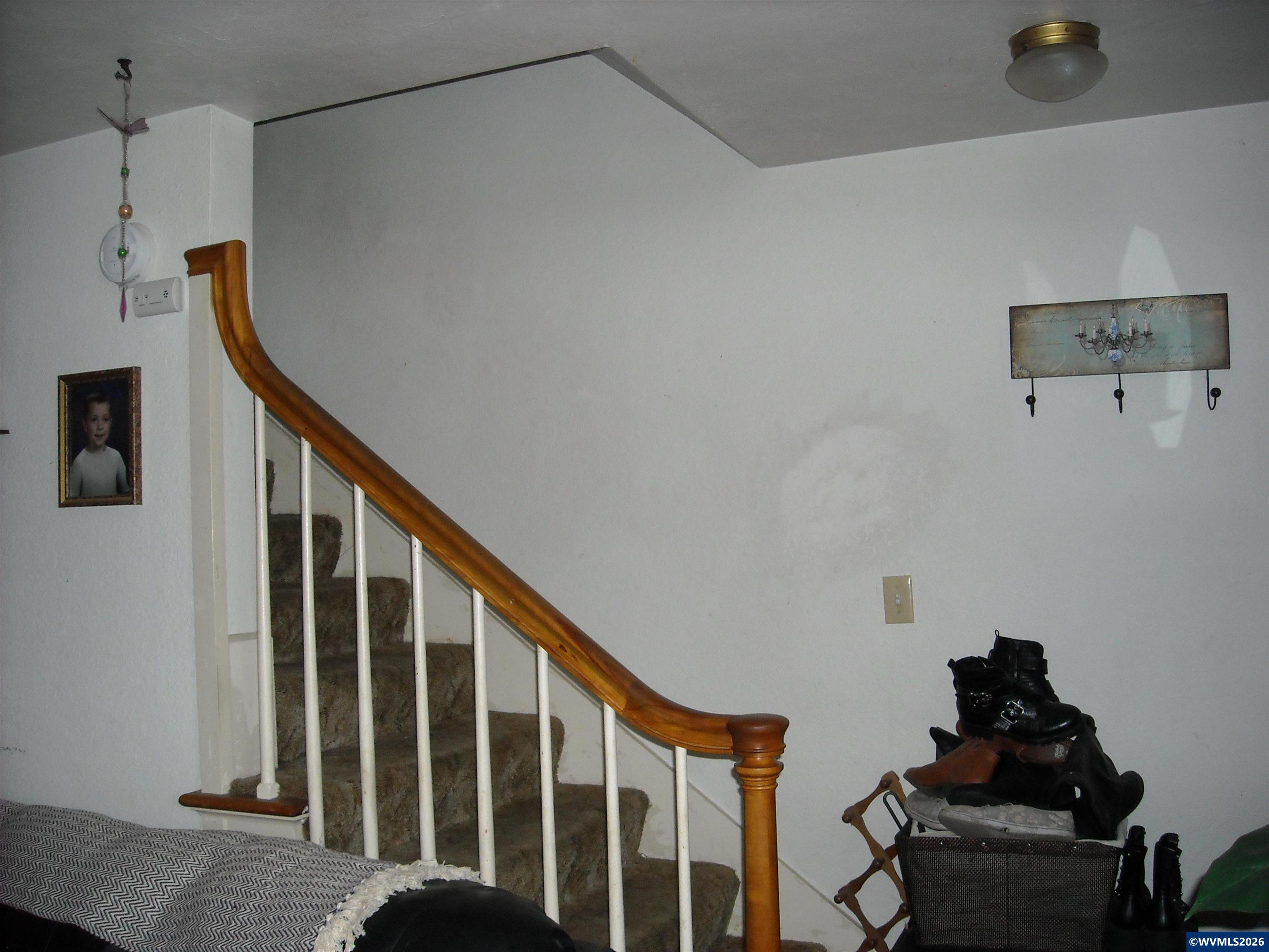 1208 Southwest 11th Avenue Albany, OR 97321 - Photo 5 of 8