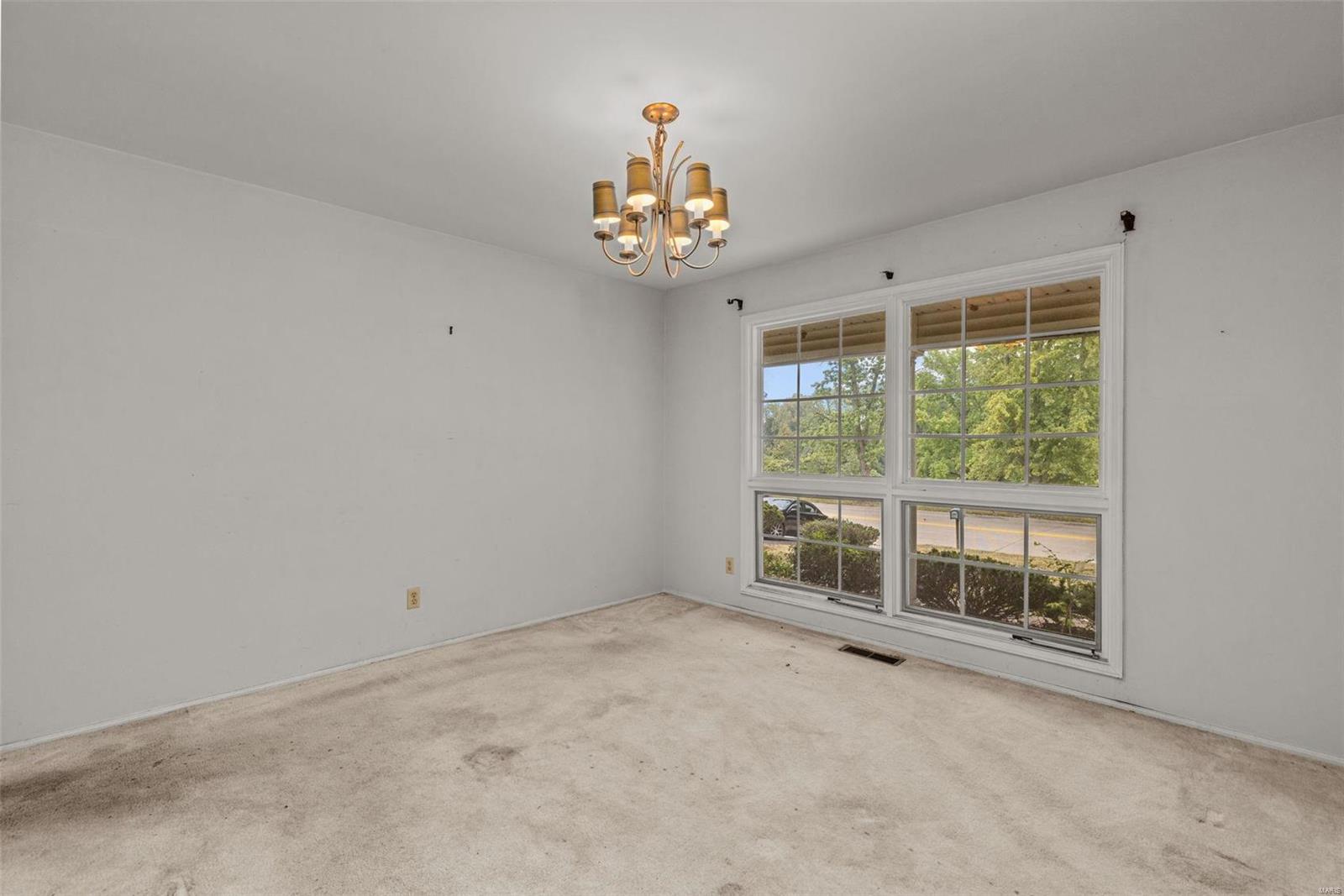 14575 Ladue Road Chesterfield, MO 63017 - Photo 26 of 64