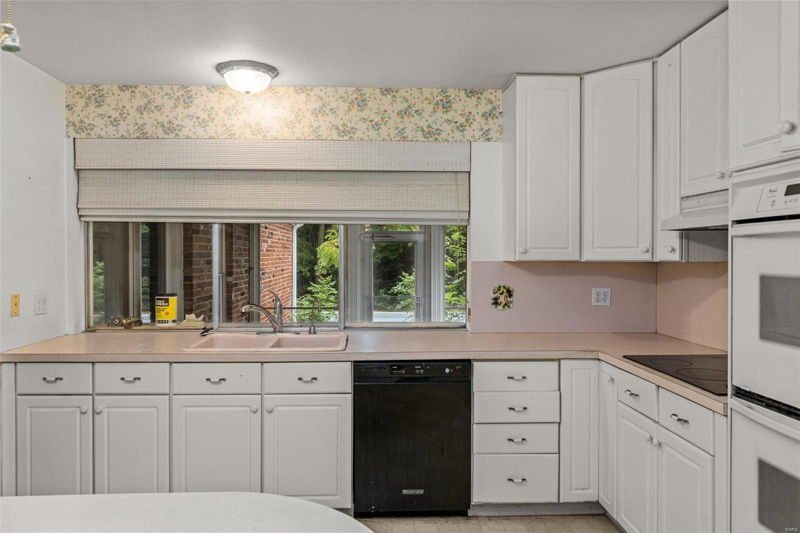 14575 Ladue Road Chesterfield, MO 63017 - Photo 35 of 64