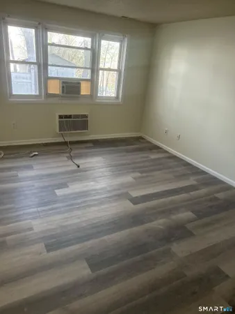 $2,000 | 30 Stevens Street, Unit 105, Bridgeport, CT 06606