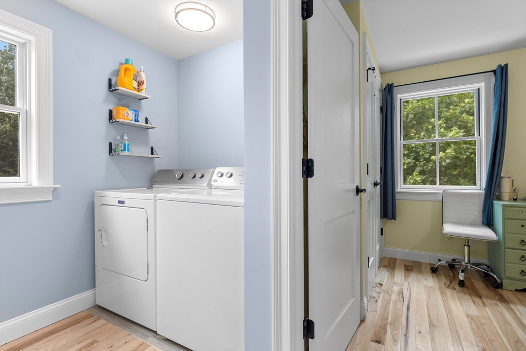 83 High Street, Unit 4 Ipswich, MA 01938 - Photo 11 of 35