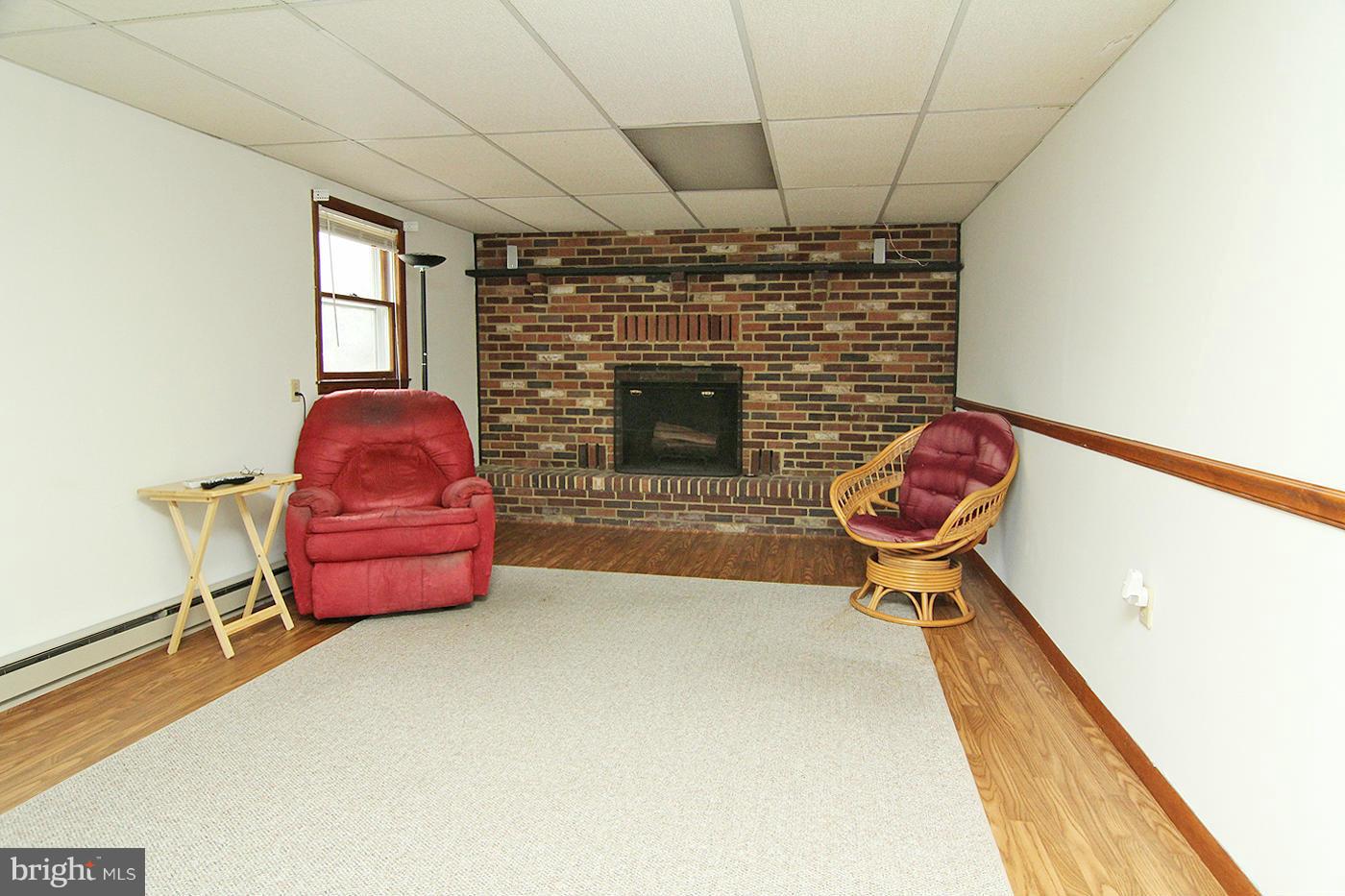 3246 Bert Koontz Road Taneytown, MD 21787 - Photo 18 of 25 Family Room