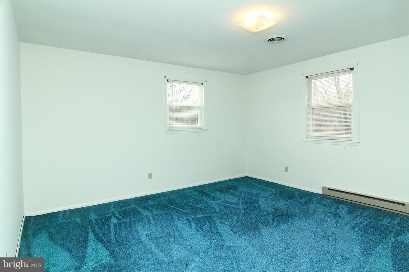 3246 Bert Koontz Road Taneytown, MD 21787 - Photo 22 of 25 Bedroom