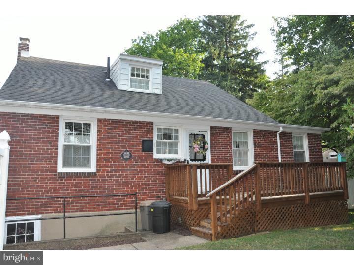 349 Valley View Road Springfield, PA 19064 - Photo 3 of 19 Exterior Back