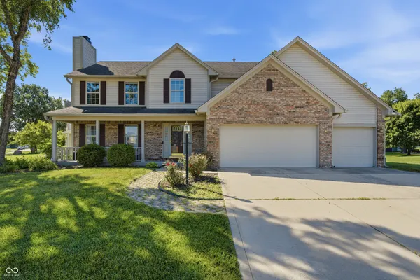 $419,900 | 4513 Lost Tree Drive, Indianapolis, IN 46268