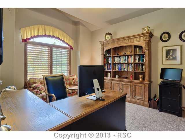 11587 Shaugnessy Road Colorado Springs, CO 80908 - Photo 12 of 24 Main level office or 5th bedroom