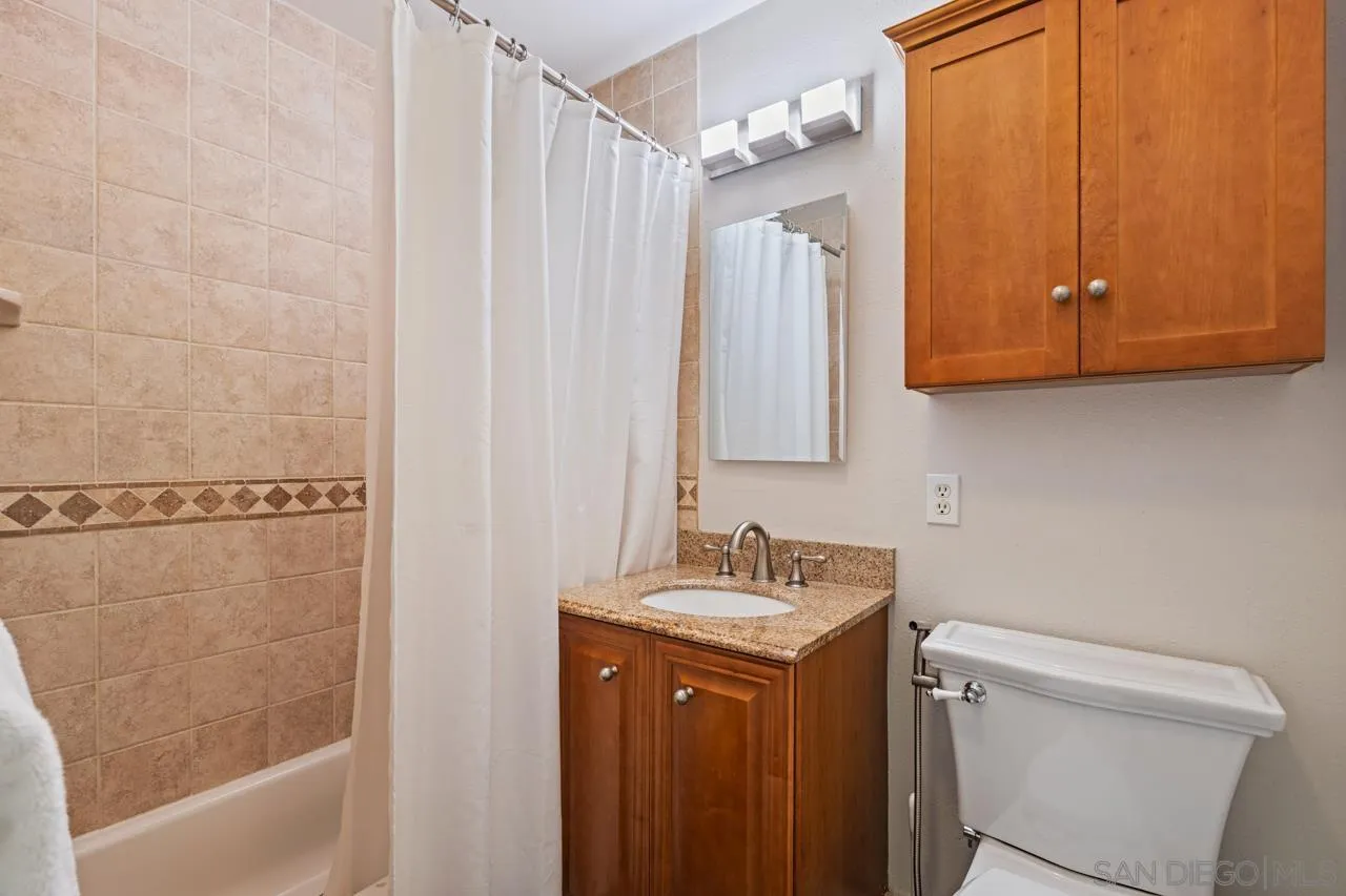 9126 Heatherdale Street Santee, CA 92071 - Photo 10 of 20