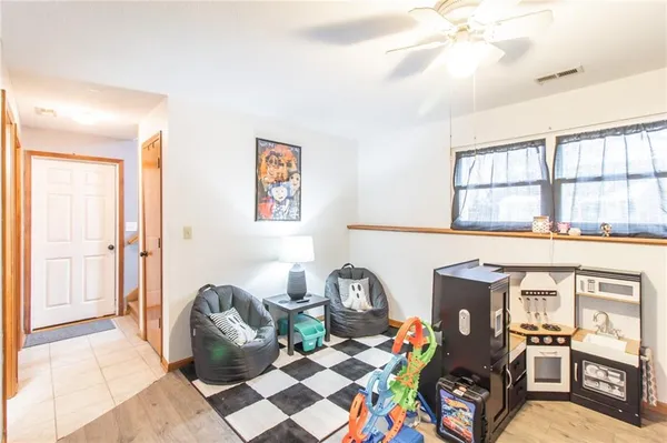 $294,000 | 1208 Cambridge Drive, Warrensburg, MO 64093