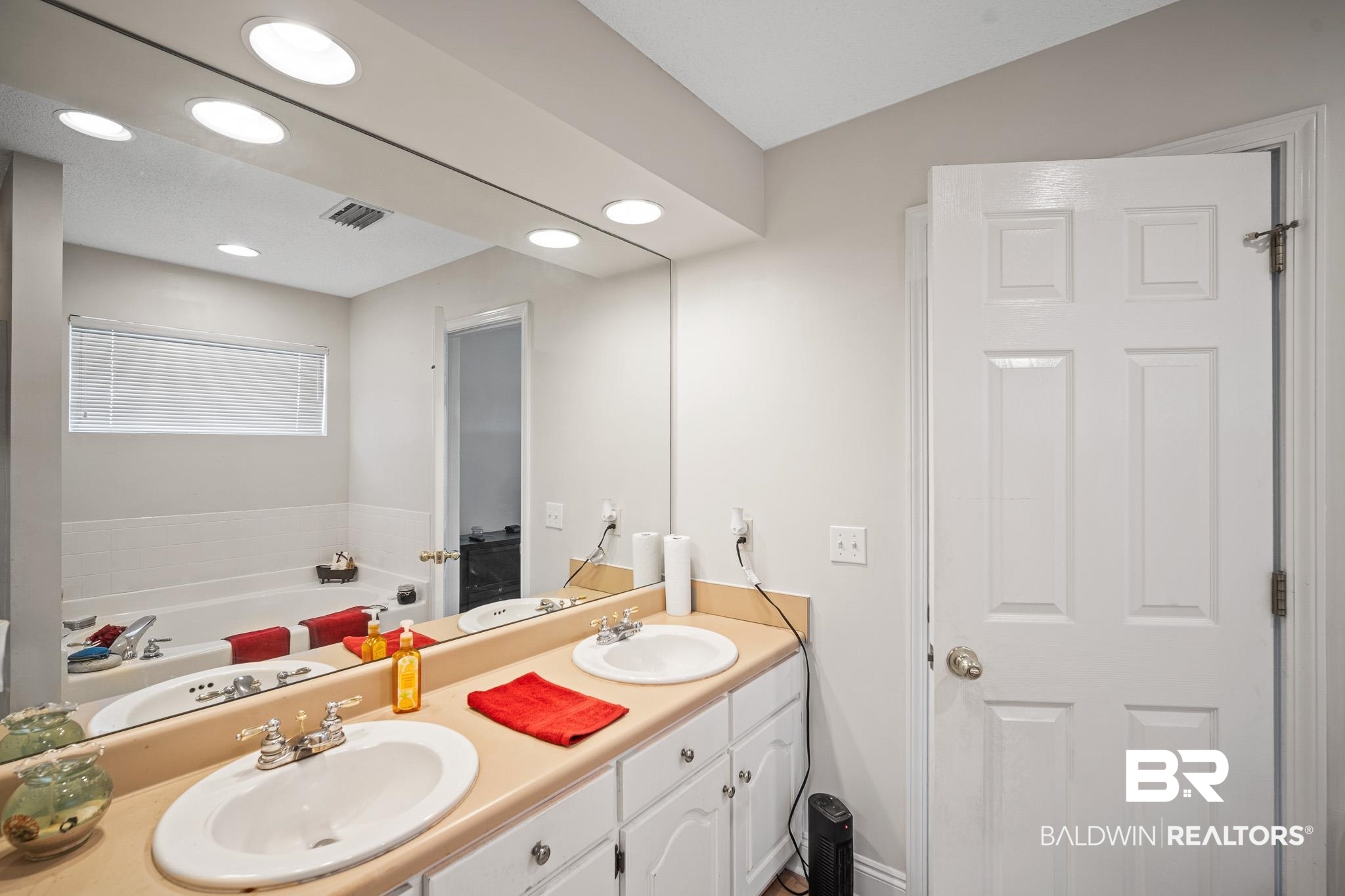 10316 Eleanor Court Fairhope, AL 36532 - Photo 5 of 21