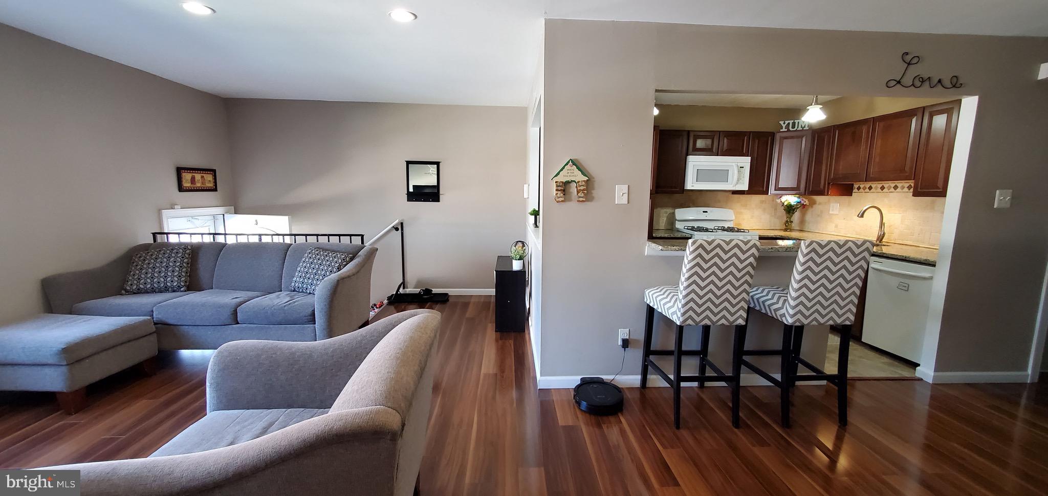 12017 Tyrone Road Philadelphia, PA 19154 - Photo 13 of 33