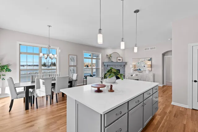 $684,900 | 1620 Belmont Lane, Unit 26, Oconomowoc, WI 53066