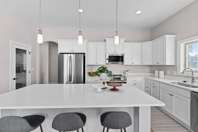 $684,900 | 1620 Belmont Lane, Unit 26, Oconomowoc, WI 53066