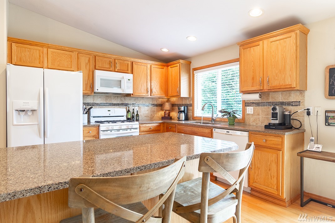 23622 Carter Road Bothell, WA 98021 - Photo 12 of 40