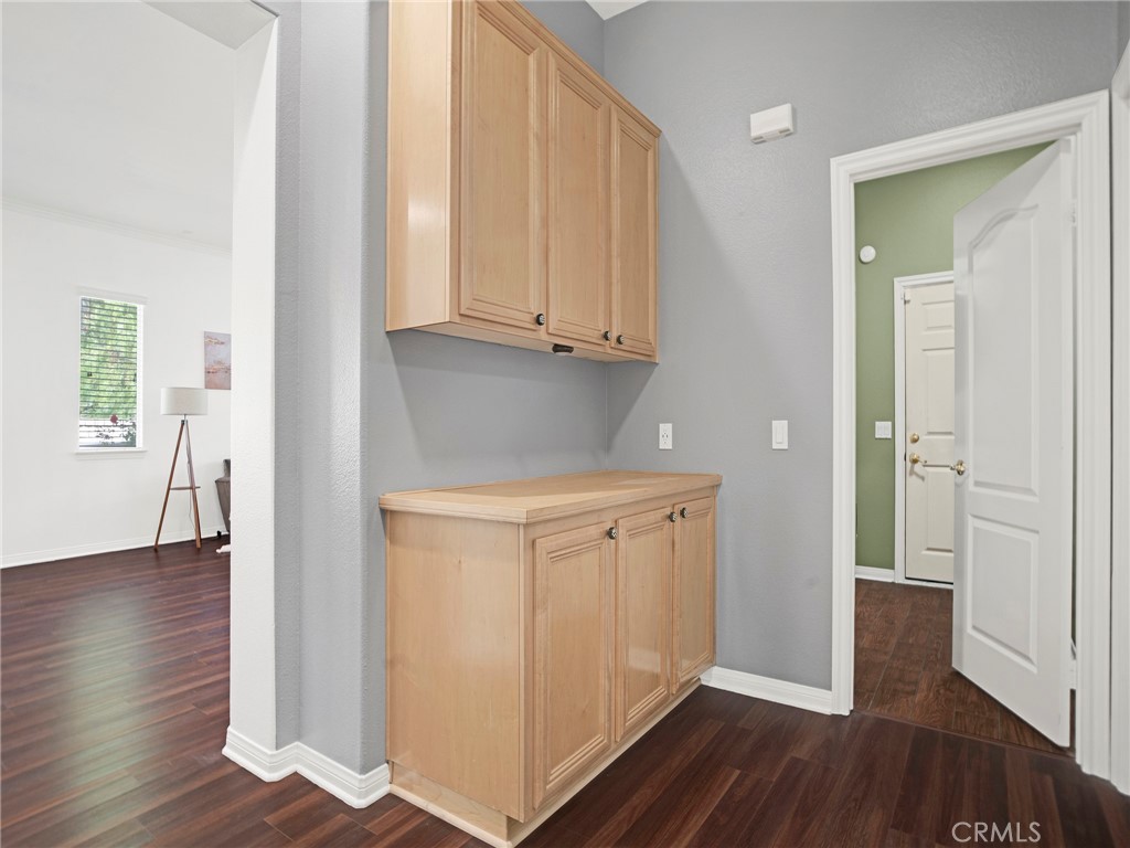 21103 Cross Creek Drive Saugus, CA 91350 - Photo 11 of 41