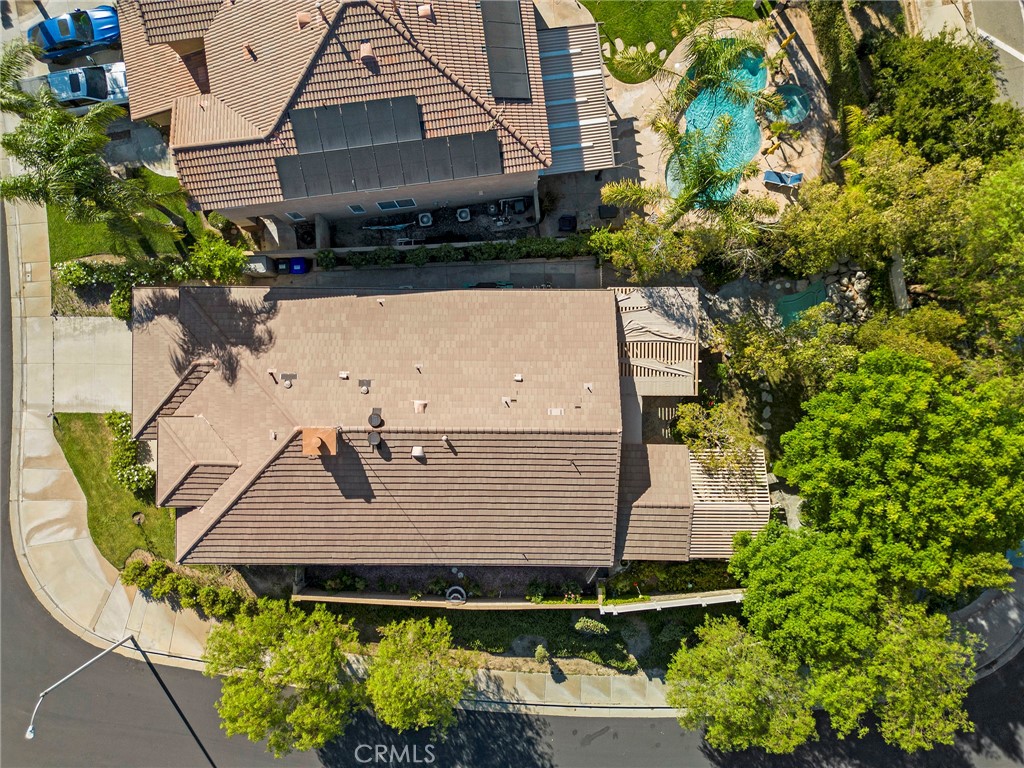 21103 Cross Creek Drive Saugus, CA 91350 - Photo 40 of 41 an aerial view of a house with a yard