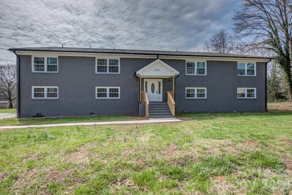$1,145 | 1048 Avondale Road, Lowell, NC 28098