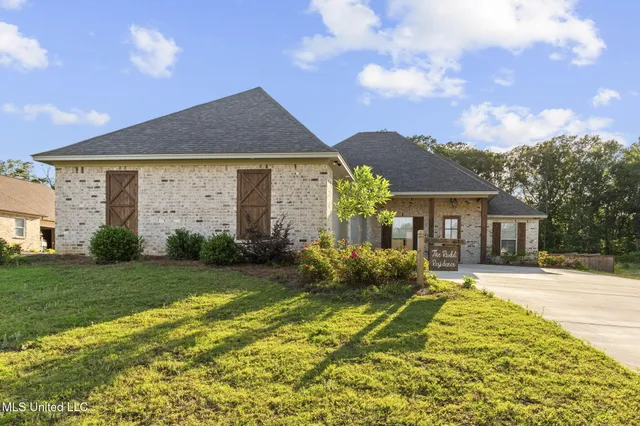$495,900 | 112 Richburg Court, Pearl, MS 39208