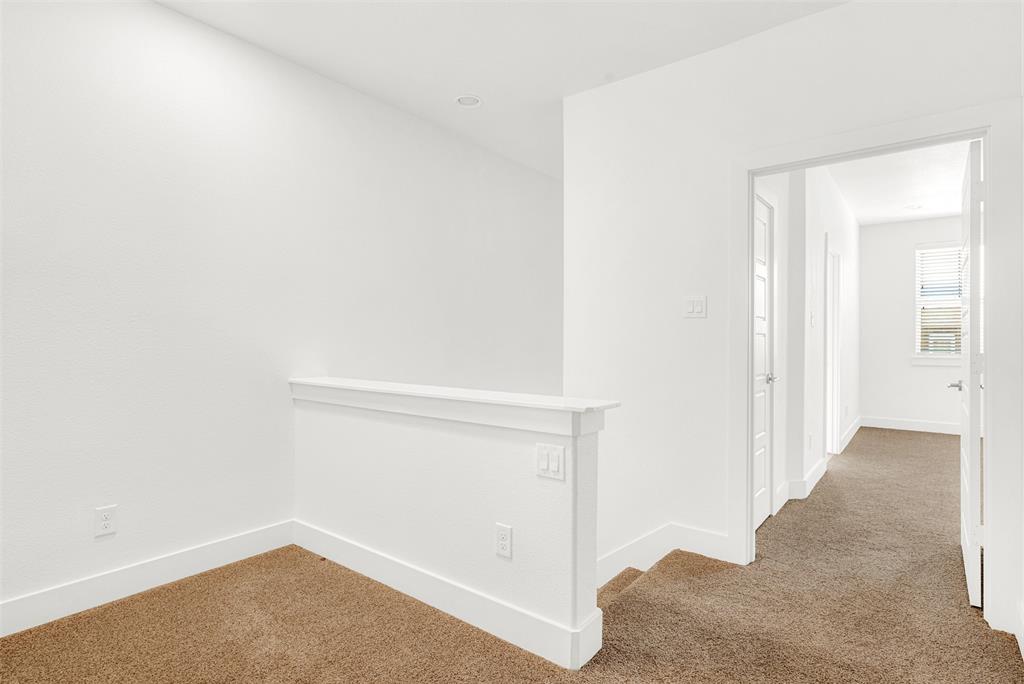 3676 Rickshaw Drive, Unit D Dallas, TX 75229 - Photo 19 of 22 a view of small space