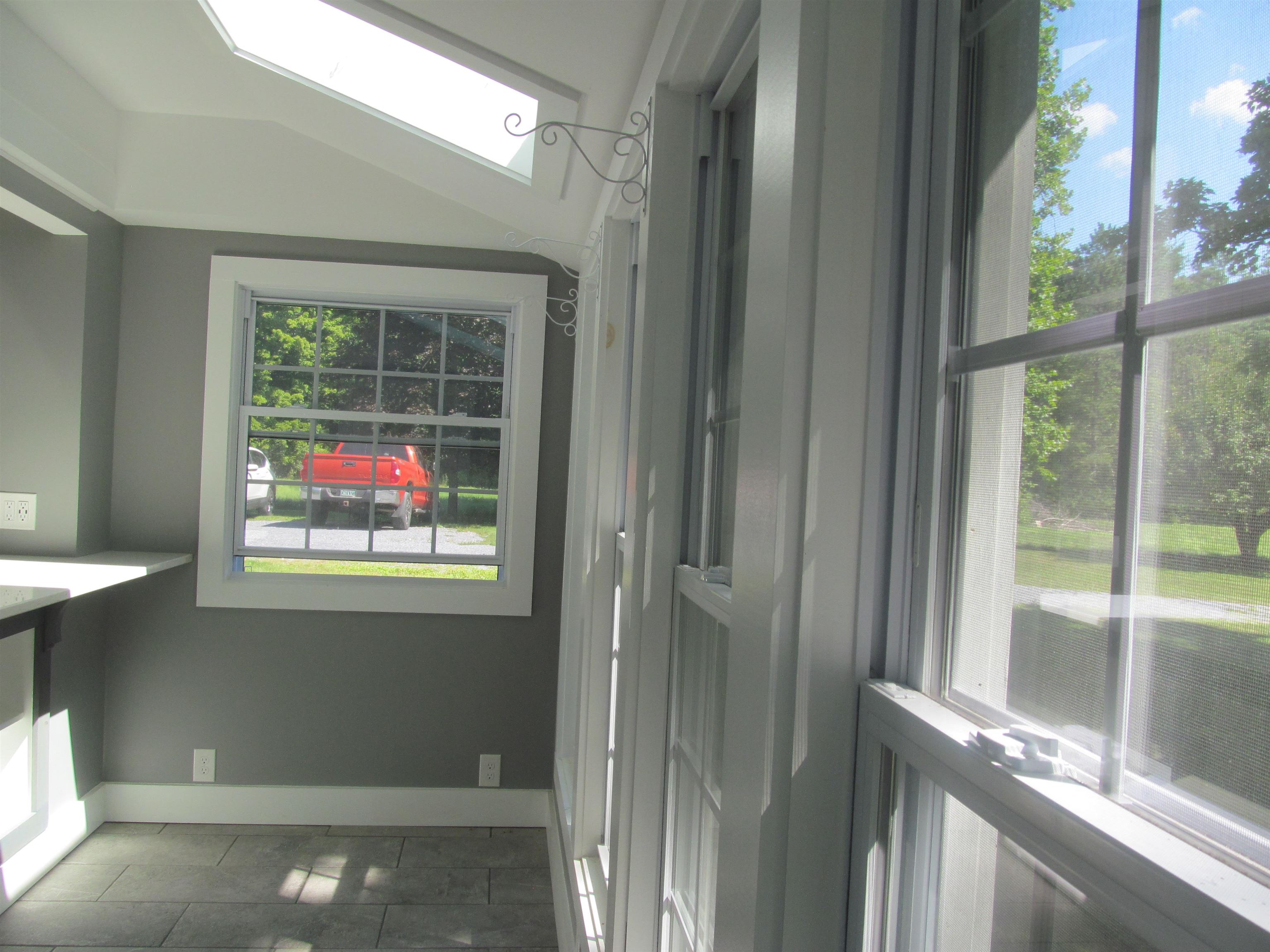 126 Simeon Dean Road Shaftsbury, VT 05262 - Photo 16 of 59