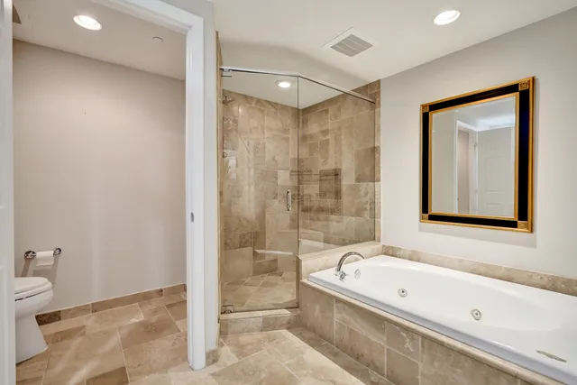 $645,000 | 1819 Southeast 17th Street, Unit 710, Fort Lauderdale, FL 33316