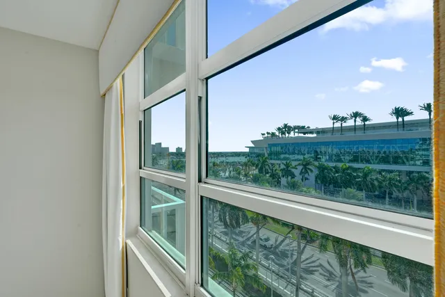 $645,000 | 1819 Southeast 17th Street, Unit 710, Fort Lauderdale, FL 33316