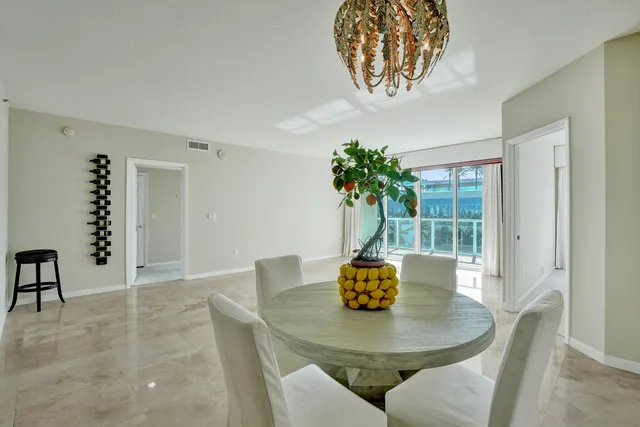 $645,000 | 1819 Southeast 17th Street, Unit 710, Fort Lauderdale, FL 33316