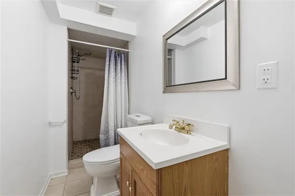 $225,000 | 6621 Woodson Road, Raytown, MO 64133