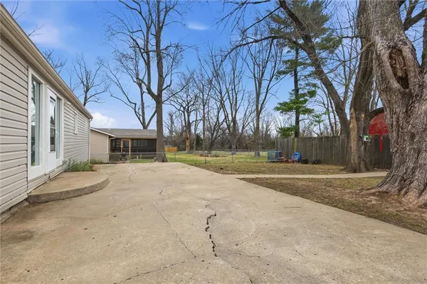 $225,000 | 6621 Woodson Road, Raytown, MO 64133