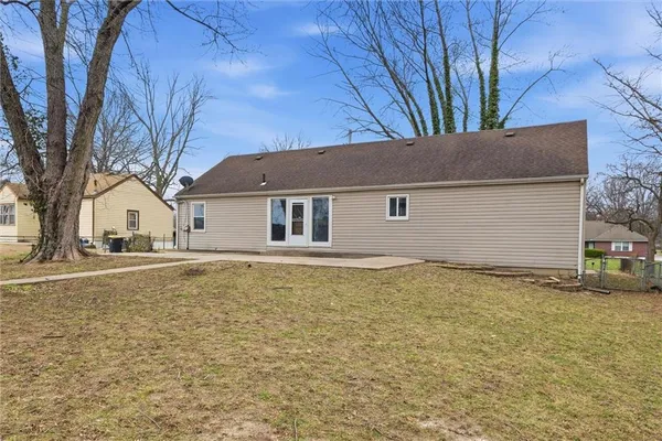 $225,000 | 6621 Woodson Road, Raytown, MO 64133