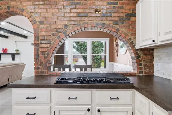 $225,000 | 6621 Woodson Road, Raytown, MO 64133