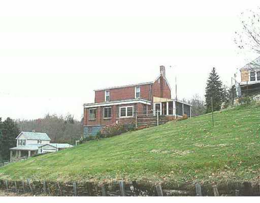819 Webster Hollow Road Webster, PA 15087 - Photo 1 of 1 Exterior Front.