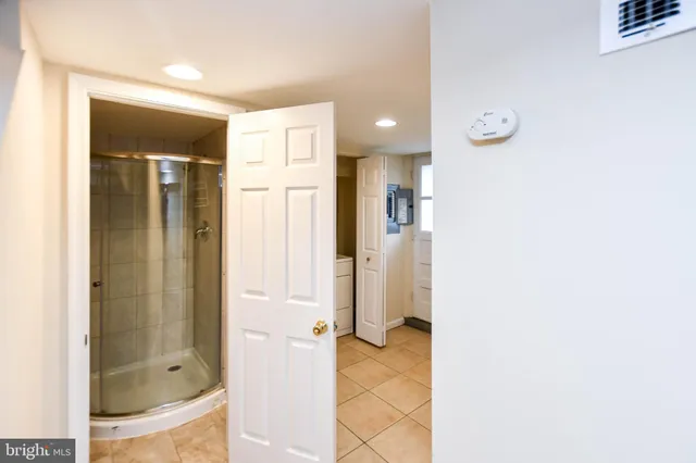 $1,700 | 4773 Elison Avenue, Baltimore, MD 21206