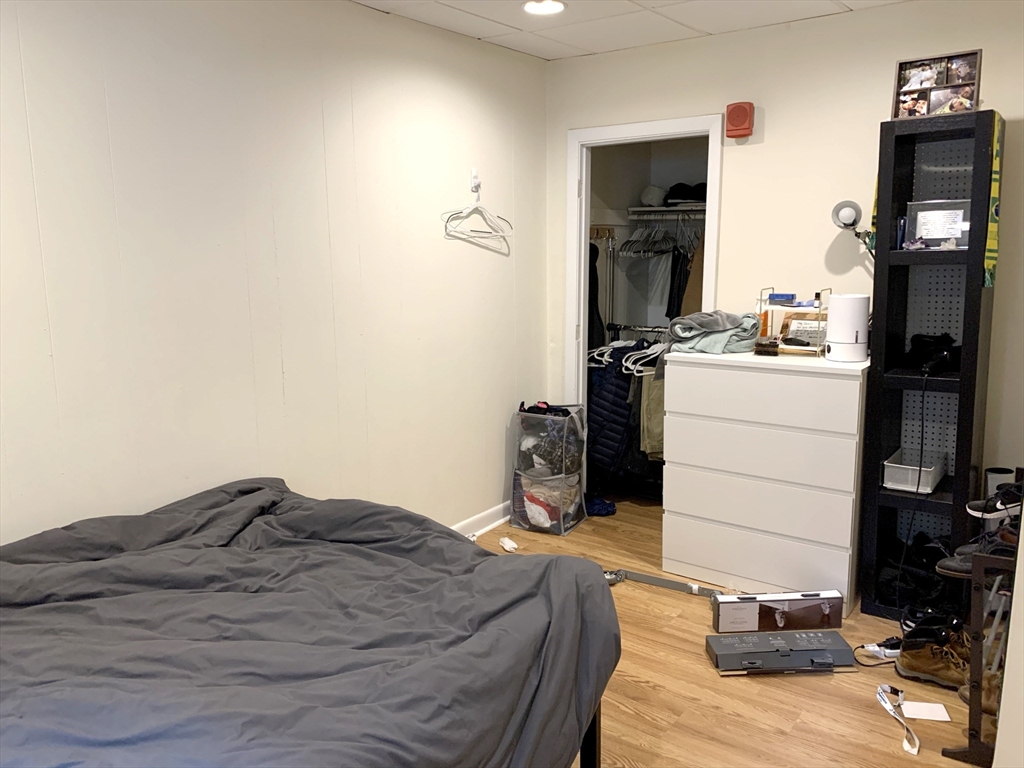 17 Aberdeen Street, Unit D Boston, MA 02215 - Photo 4 of 6