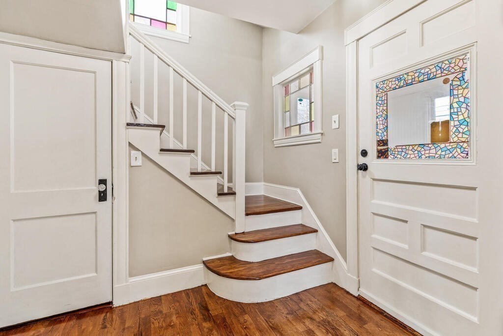 27 Ruskindale Road Boston, MA 02136 - Photo 12 of 20 Gallery Image 12